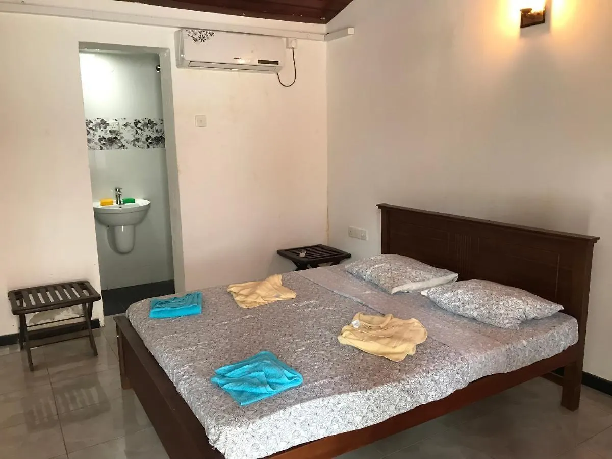 Guest house Lourdes Villa Negombo Sri Lanka