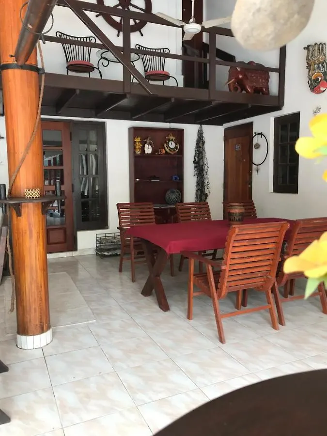 Lourdes Villa Negombo